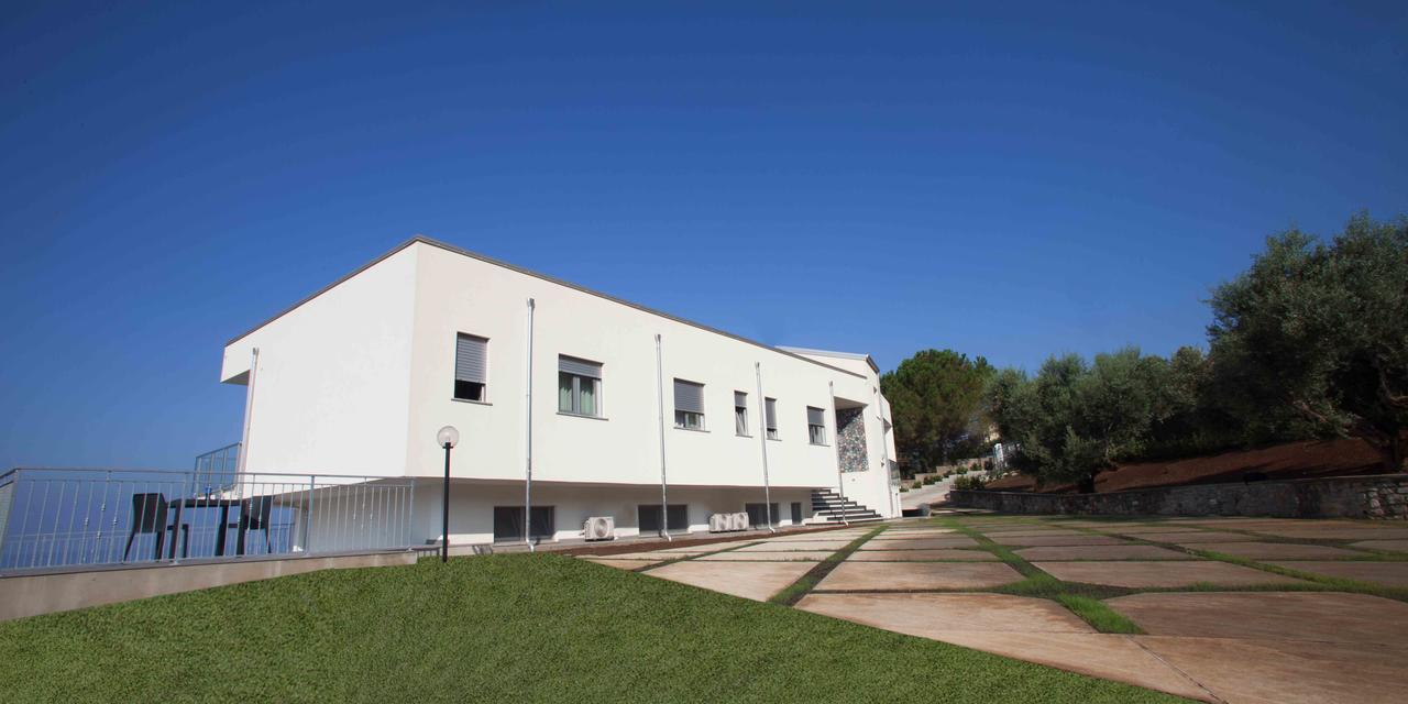 Cala Del Faro Beach Villas Cittadella del Capo Exterior photo